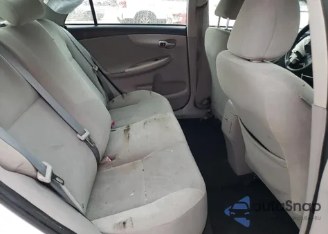 2012 Toyota Corolla Base из США, поврежденный, VIN 2T1BU4EE1CC916740